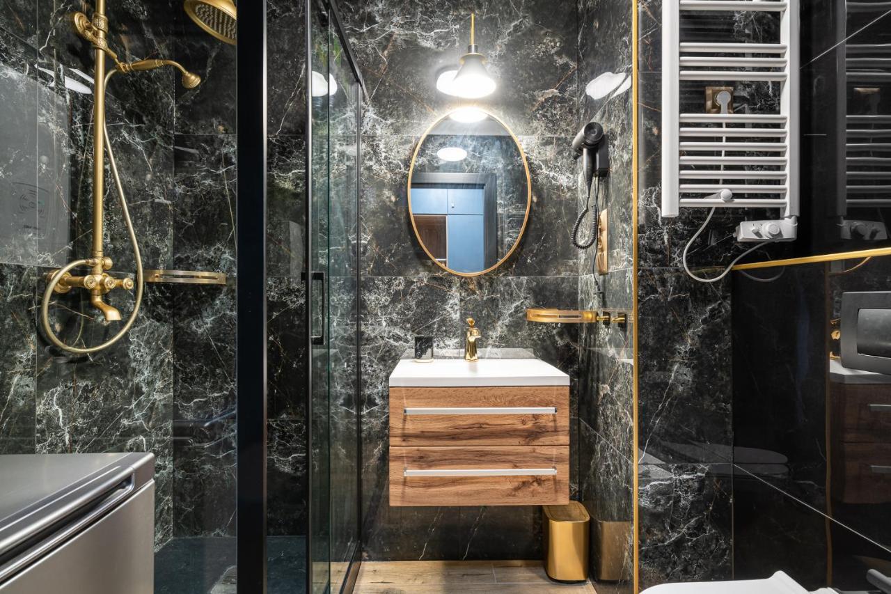 Rentplanet - Apartamenty Zarembowicza วรอตซวาฟ ภายนอก รูปภาพ