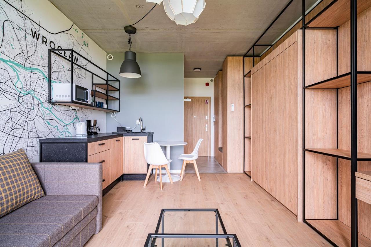 Rentplanet - Apartamenty Zarembowicza วรอตซวาฟ ภายนอก รูปภาพ