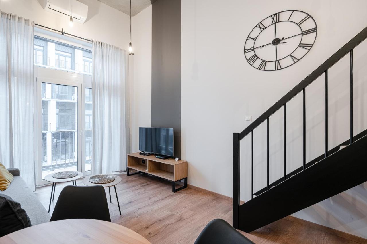 Rentplanet - Apartamenty Zarembowicza วรอตซวาฟ ภายนอก รูปภาพ