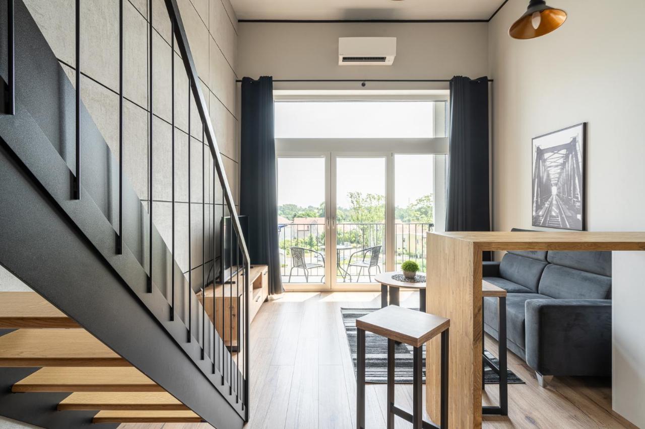 Rentplanet - Apartamenty Zarembowicza วรอตซวาฟ ภายนอก รูปภาพ