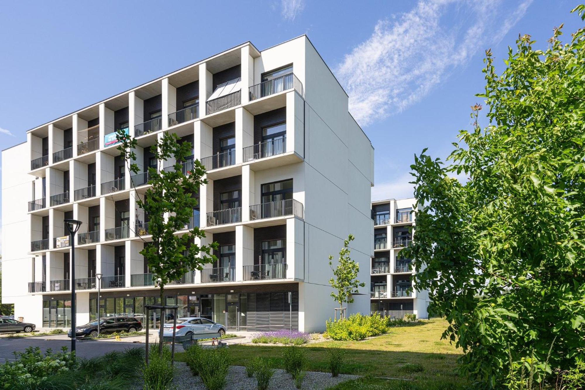 Rentplanet - Apartamenty Zarembowicza วรอตซวาฟ ภายนอก รูปภาพ