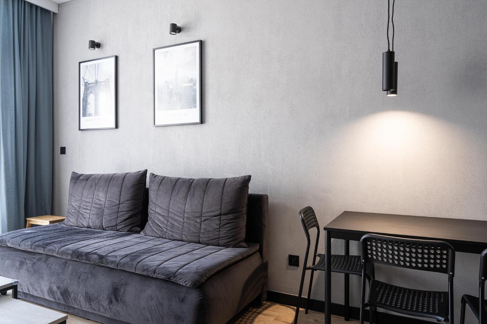 Rentplanet - Apartamenty Zarembowicza วรอตซวาฟ ภายนอก รูปภาพ