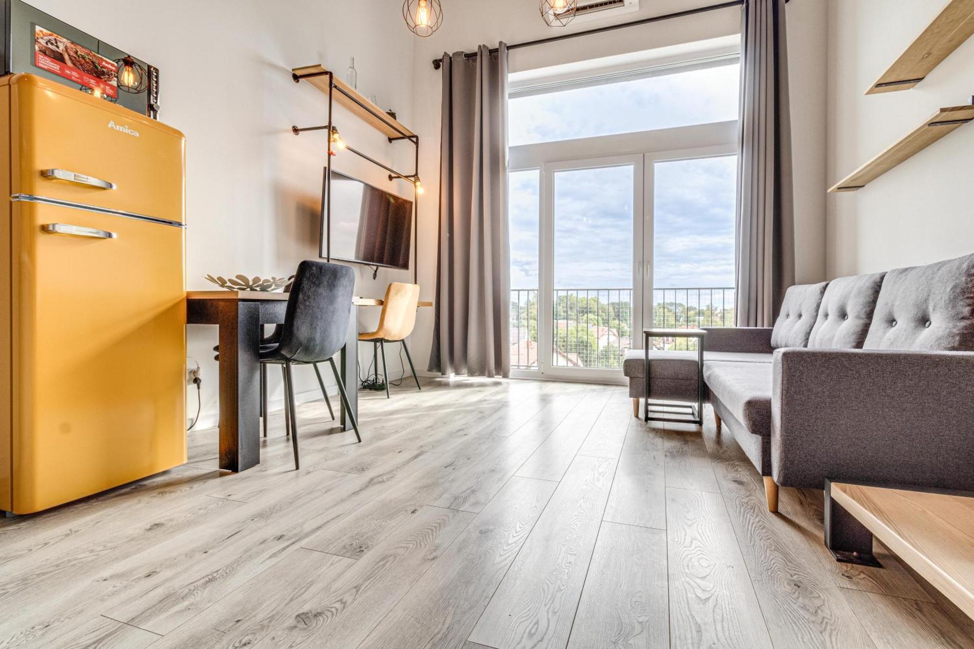 Rentplanet - Apartamenty Zarembowicza วรอตซวาฟ ภายนอก รูปภาพ